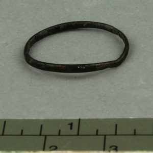 Ancient Egyptian ring from Qaw el Kibir dated 30 BC – AD 395