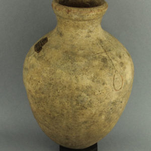 Ancient Egyptian jar from Matmar dated 2494 – 2345 BC