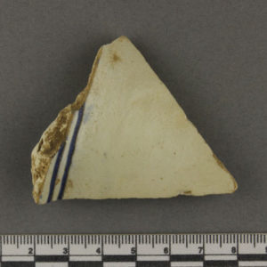 Egyptian style objects rim sherd from Amarna